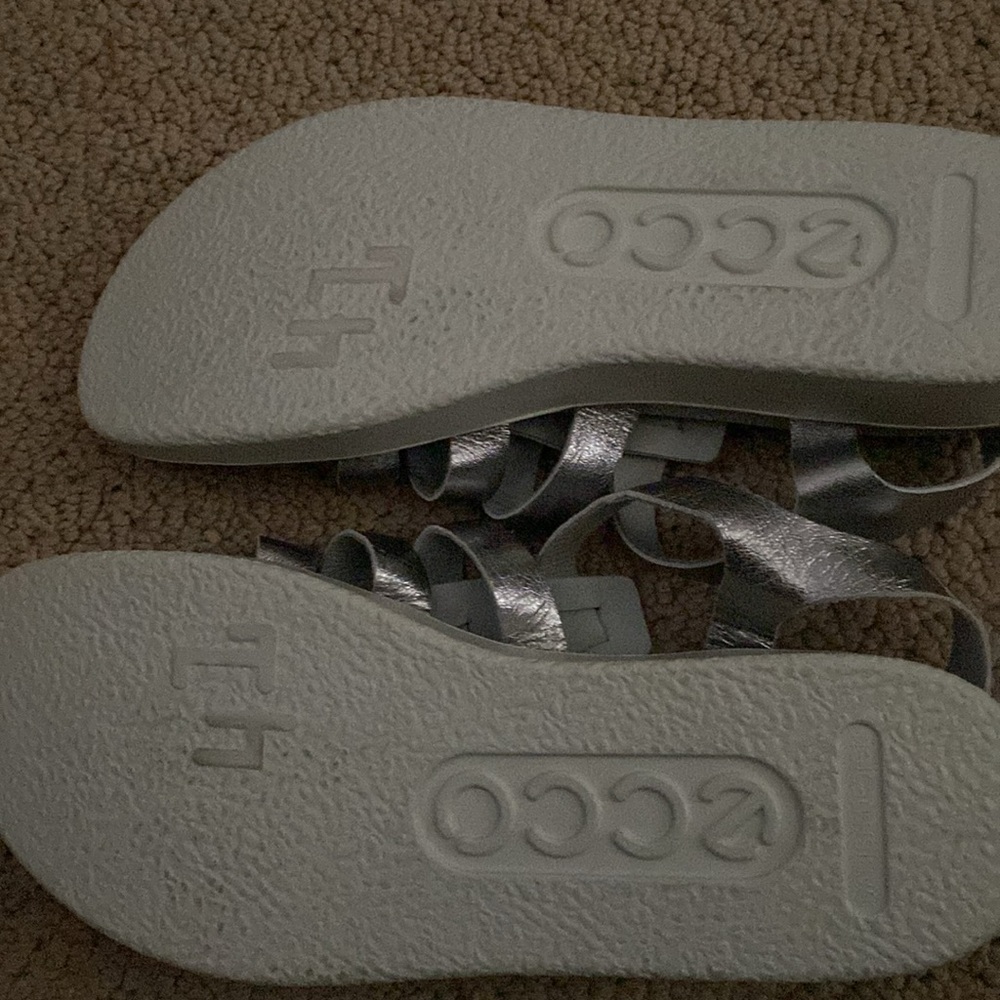 Ecco leather metallic silver sandal - Picture 2 of 3
